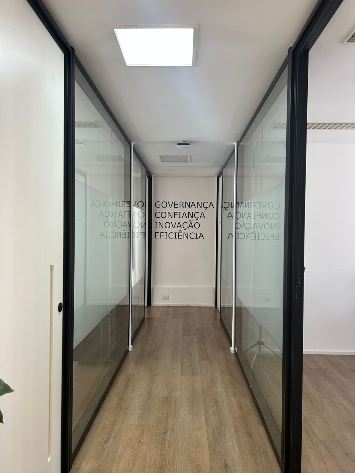 Corredor — Corporativo · Itaim Bibi